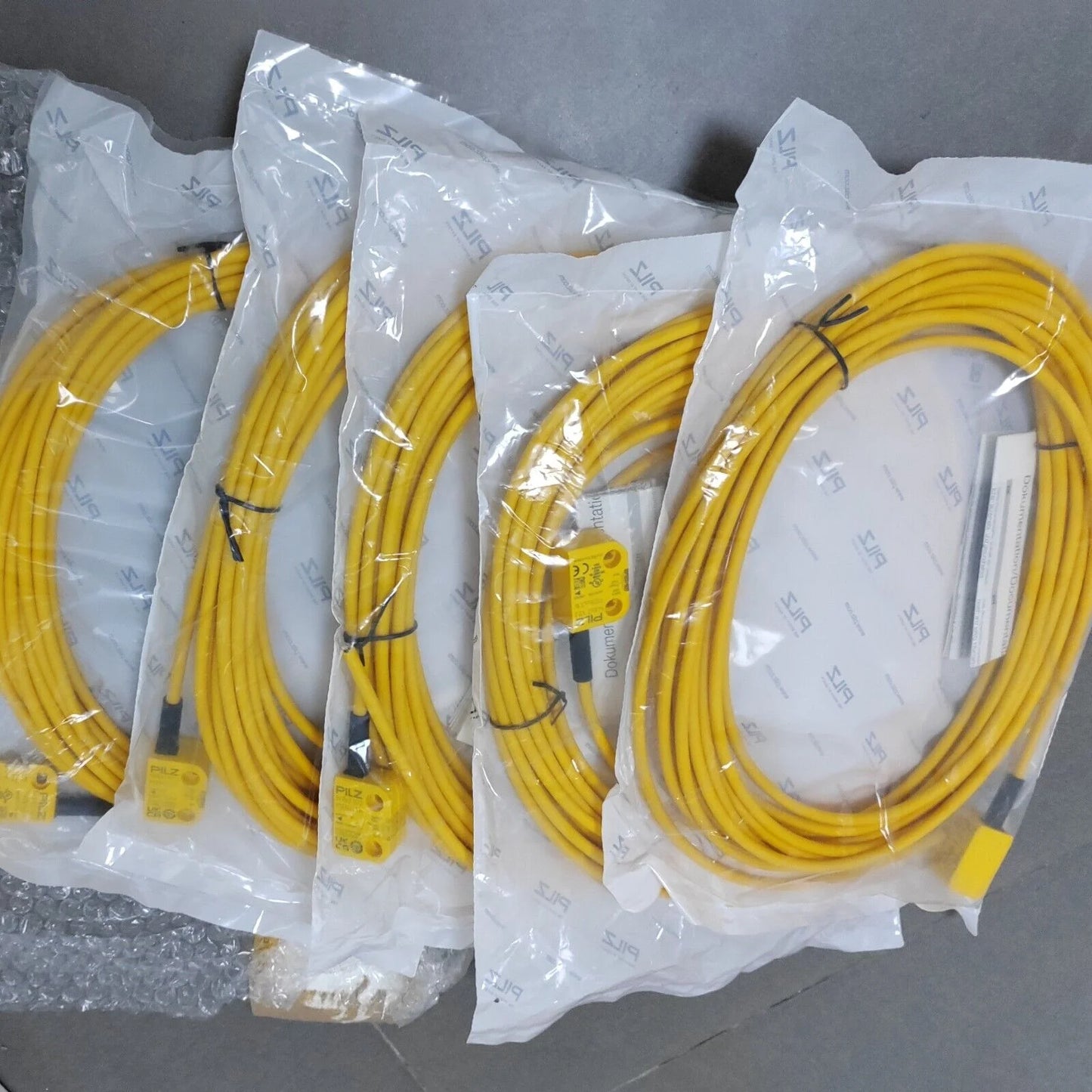PILZ Safety Switch Model 541062 - PILZ [2]