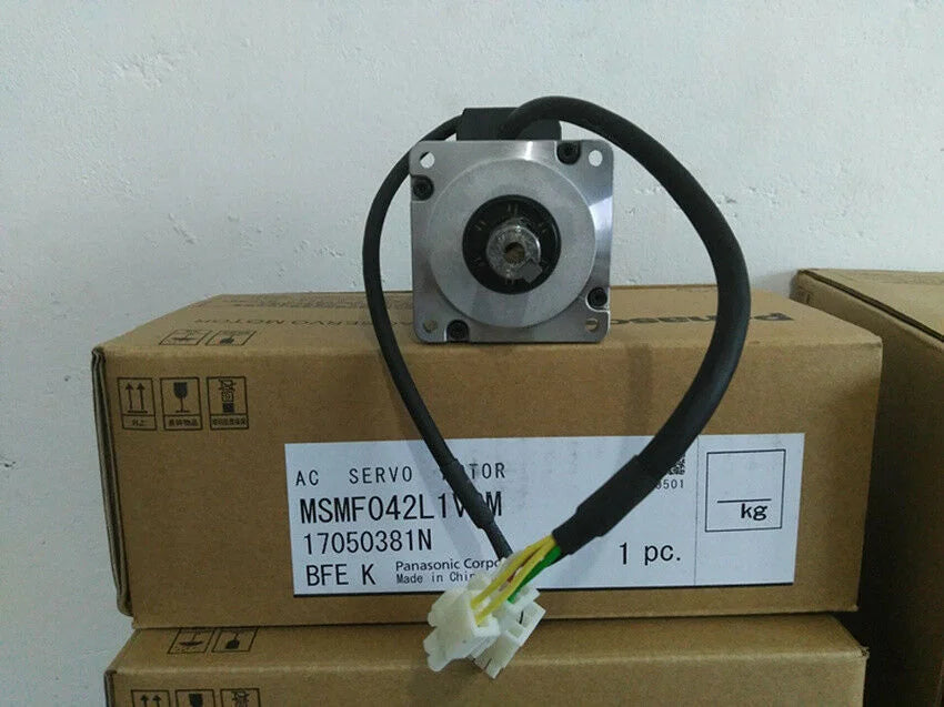 Panasonic MSMF042L1V2M Servo Motor - PANASONIC [1]