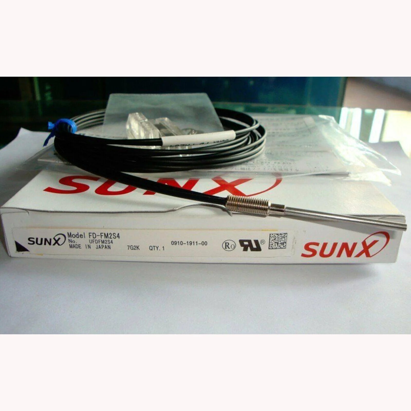 Panasonic SUNX Fiber optic sensor FD-FM2S4 - PANASONIC [1]