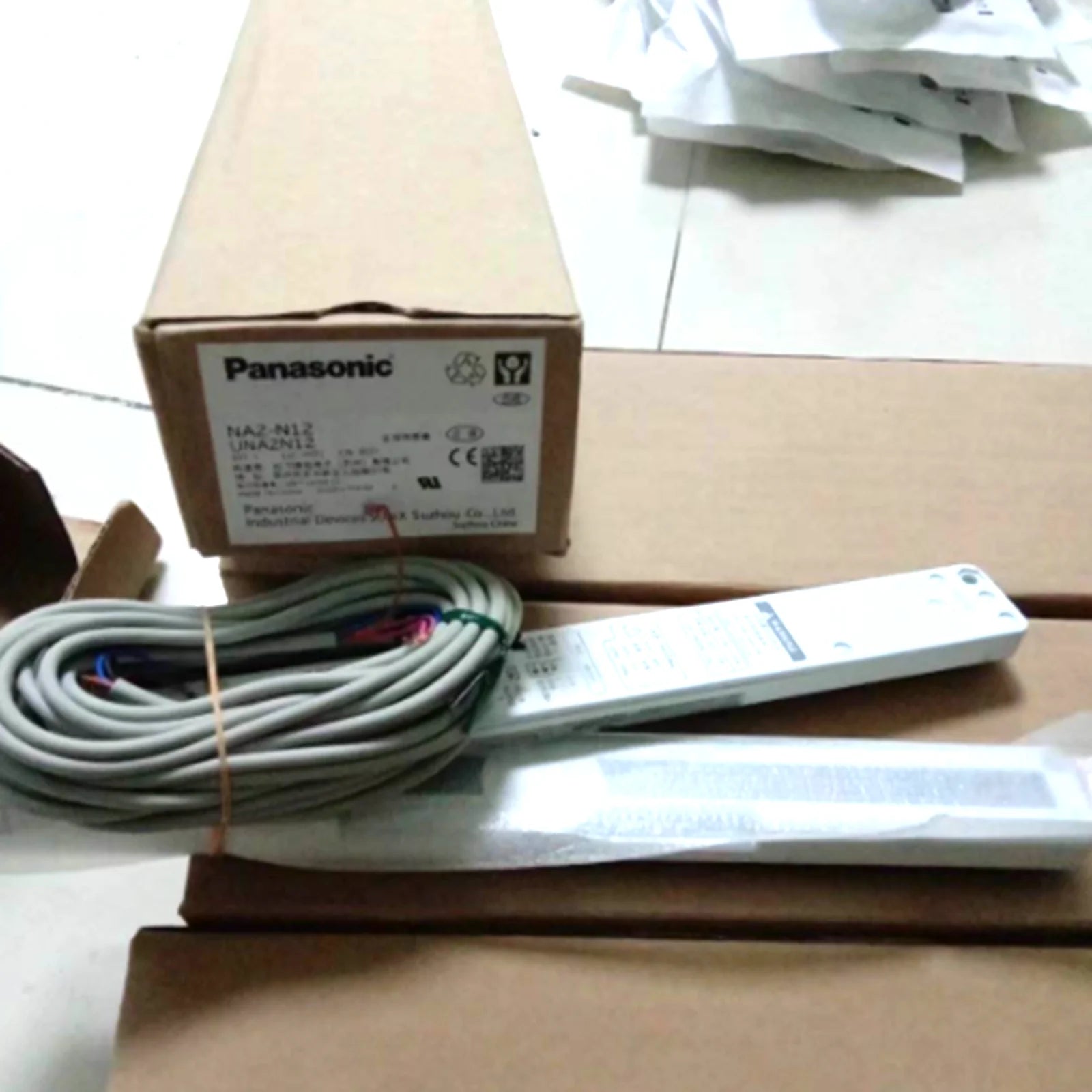 Panasonic SUNX NA2-N12 Ultra-Slim Body Sensor - PANASONIC [1]