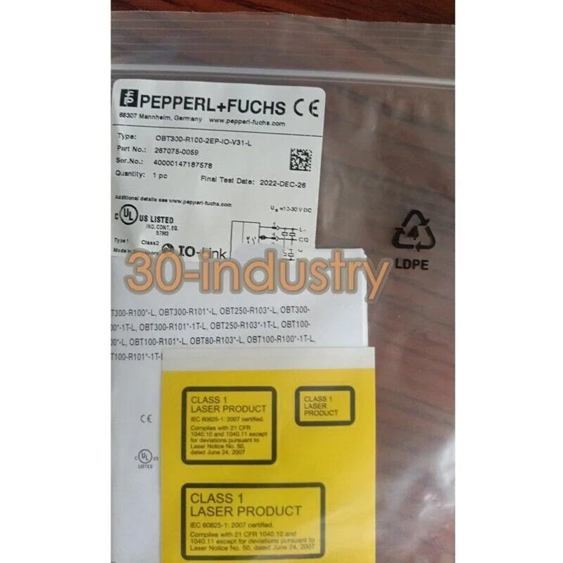 Pepperl+Fuchs OBT300-R100-2EP-IO-V31-L Sensor - New 1PC Model - Pepperl+Fuchs [2]