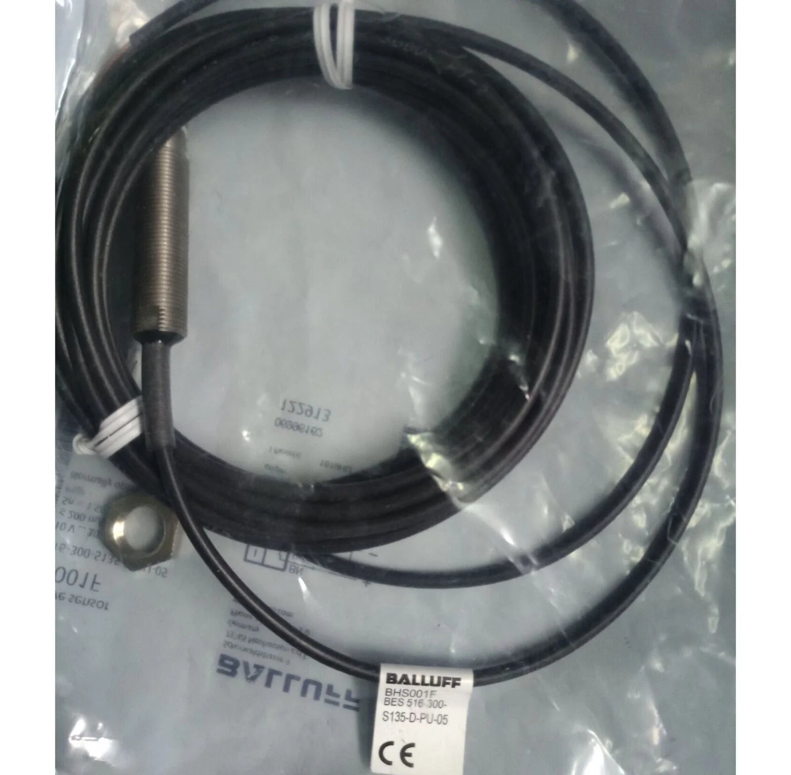 Proximity Switch Pro 516-300-S135-D-PU-05 - BALLUFF [1]