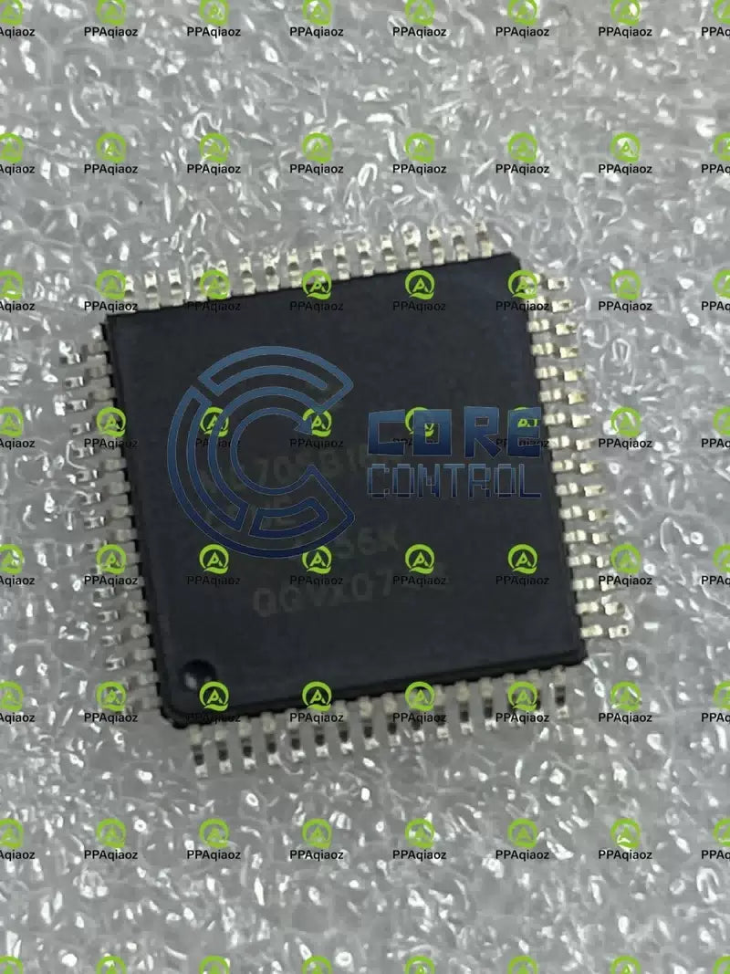 QTY=1PCS FREESCALE MC68HC705B16NCFUE [1]