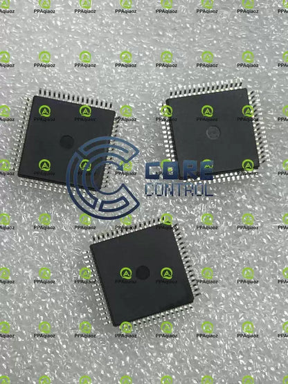 QTY=1PCS FREESCALE MC68HC705B16NCFUE [2]
