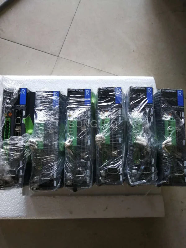 SANYO DENKI Servo Driver RS2A03A8AA0 - KOEED [1]