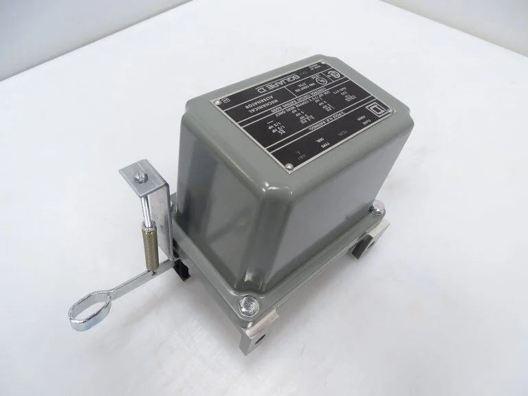 SCHNEIDER ELECTRIC 9038-AW1 Mechanical Alternator (127739 - NEW) - SCHNEIDER ELECTRIC [3]