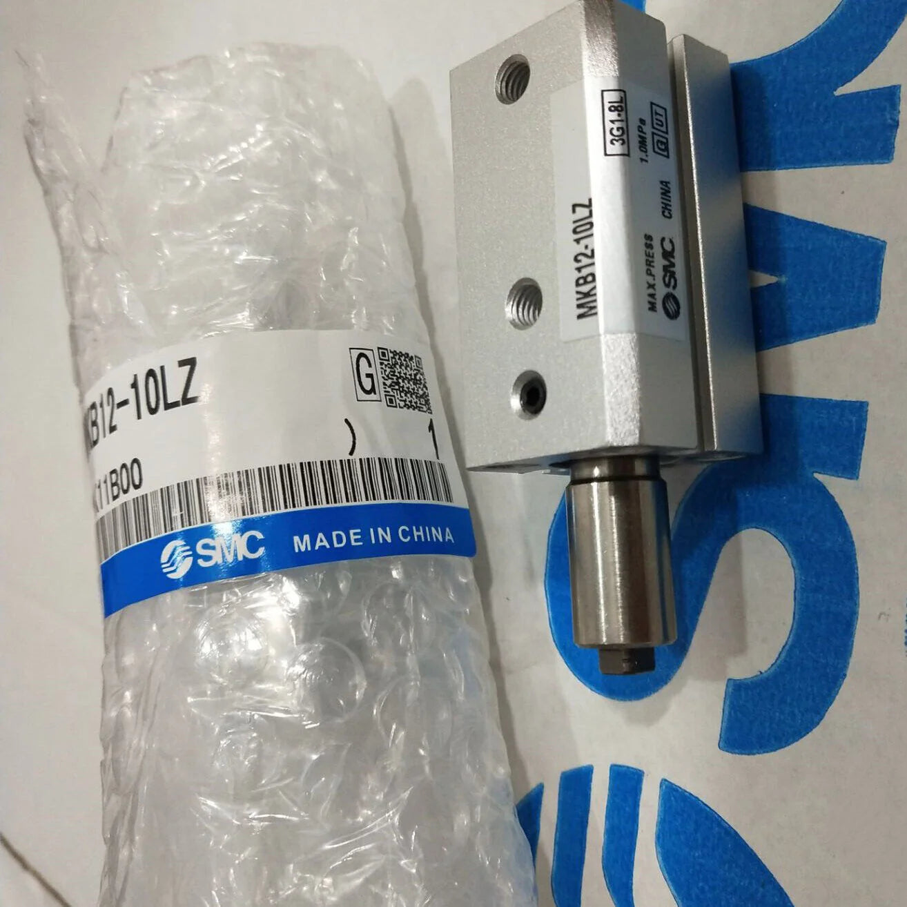 SMC MKB12-10LZ Rotary Clamping Cylinder - SMC [1]