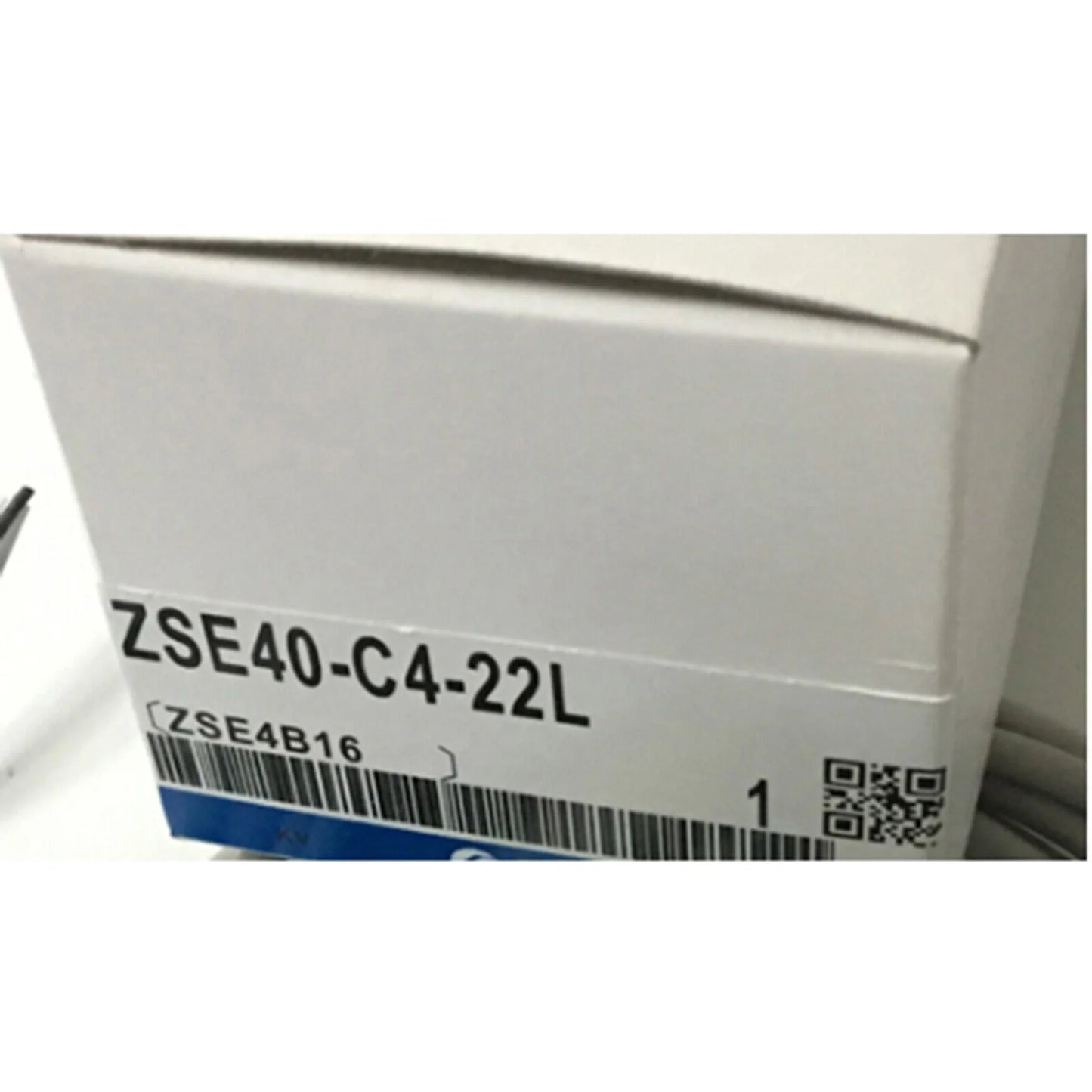 SMC Pressure Switch ZSE40-C4-22L - SMC [1]