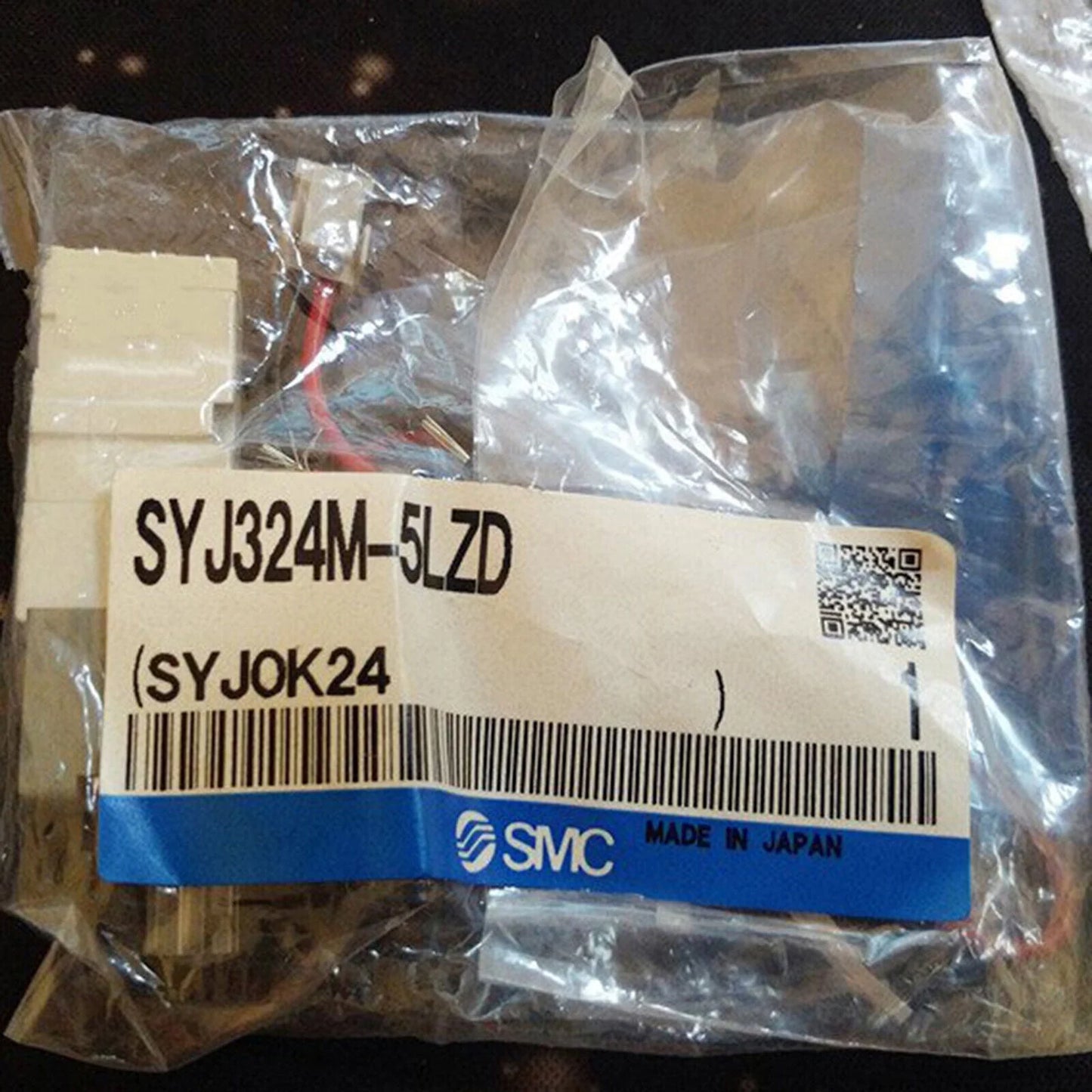 SMC Solenoid Valve SYJ324M-5LZD - SMC [1]