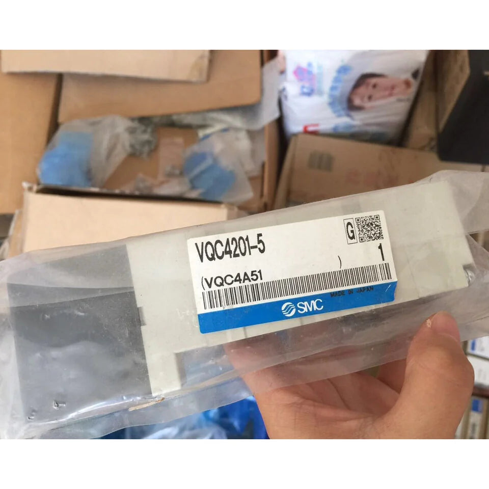 SMC VQC42015 Solenoid Valve 1PC - SMC [1]