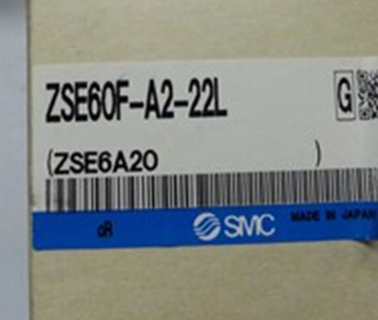 SMC ZSE60F-A2-22L Pressure Sensor - SMC [1]