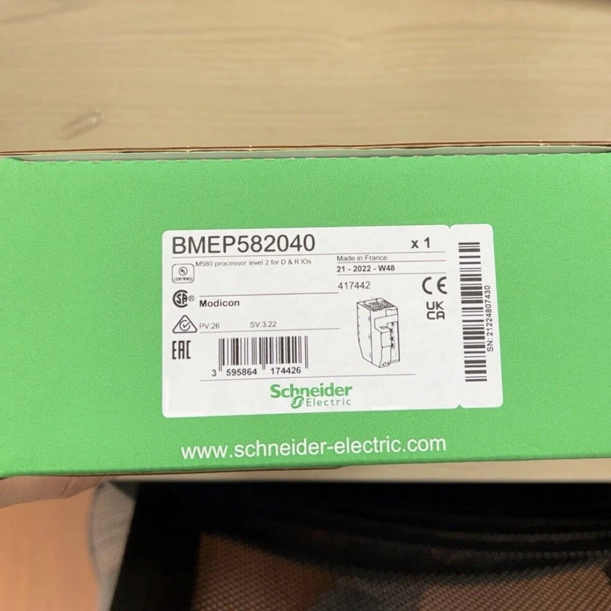 Schneider BMEP582040 PLC Module | High-Performance Automation Solution - SCHNEIDER ELECTRIC [1]