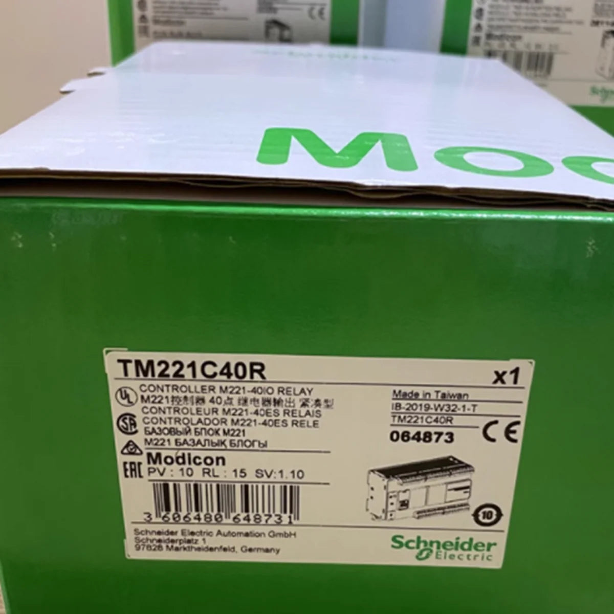 Schneider TM221C40R programmable controller - new product - SCHNEIDER [1]