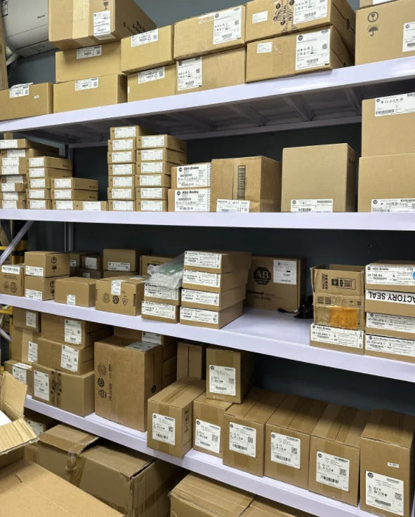 Servomotor VPL-B1153F-CK12AA - ALLEN-BRADLEY [2]