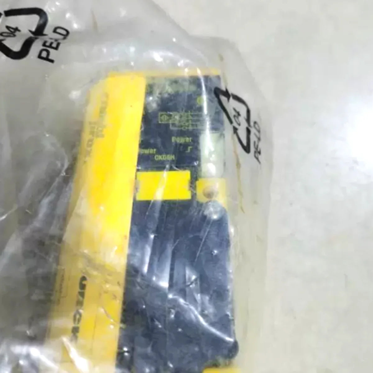 TURCK NI20-CP40-VP4X2/S100 Inductive Sensor PNP High Temp. 100°C 20mm - TURCK [2]