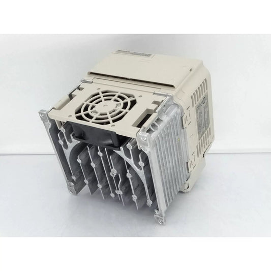 US FREE TAX YASKAWA ELECTRIC CIMR-VU2A0020FAA DRIVE [2]
