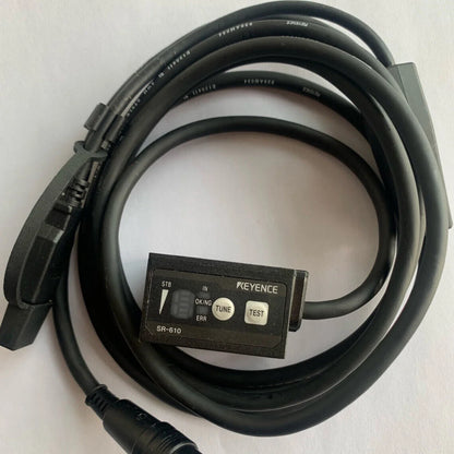 Used Keyence SR-610 Bar Code Reader - Affordable Solution for Efficient Scanning - KEYENCE [2]