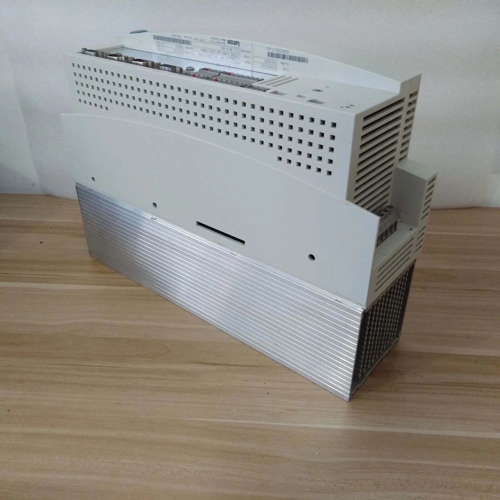 Used Lenze EVS9323-ES 24-Hour Inverter - LENZE [1]