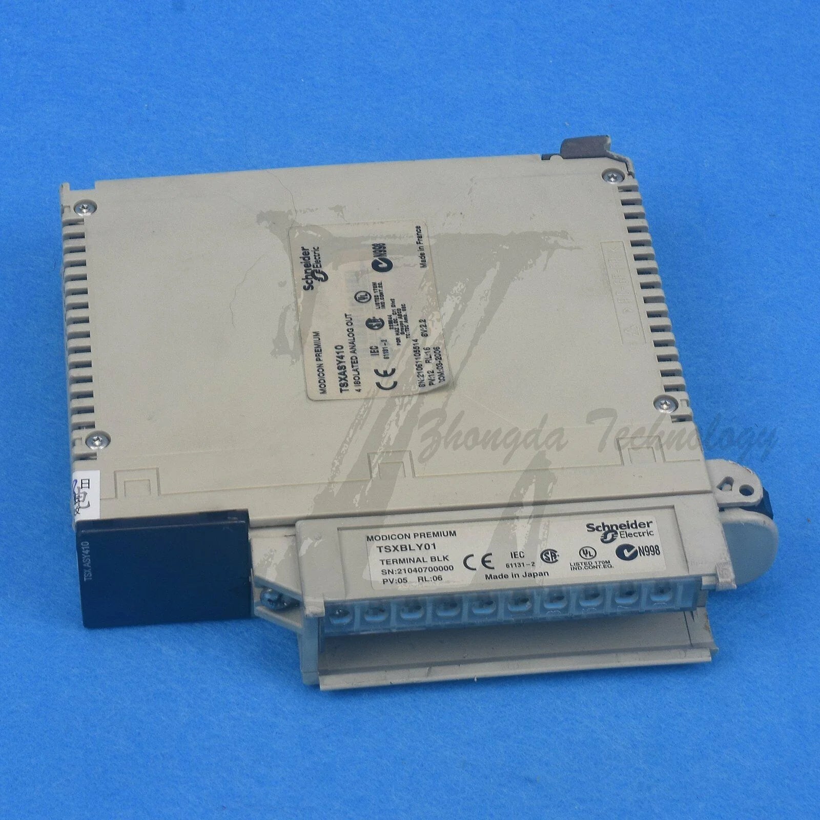 Used Schneider TSXASY410: Analog output, 4-channel isolated, 10V, 20mA - SCHNEIDER [8]