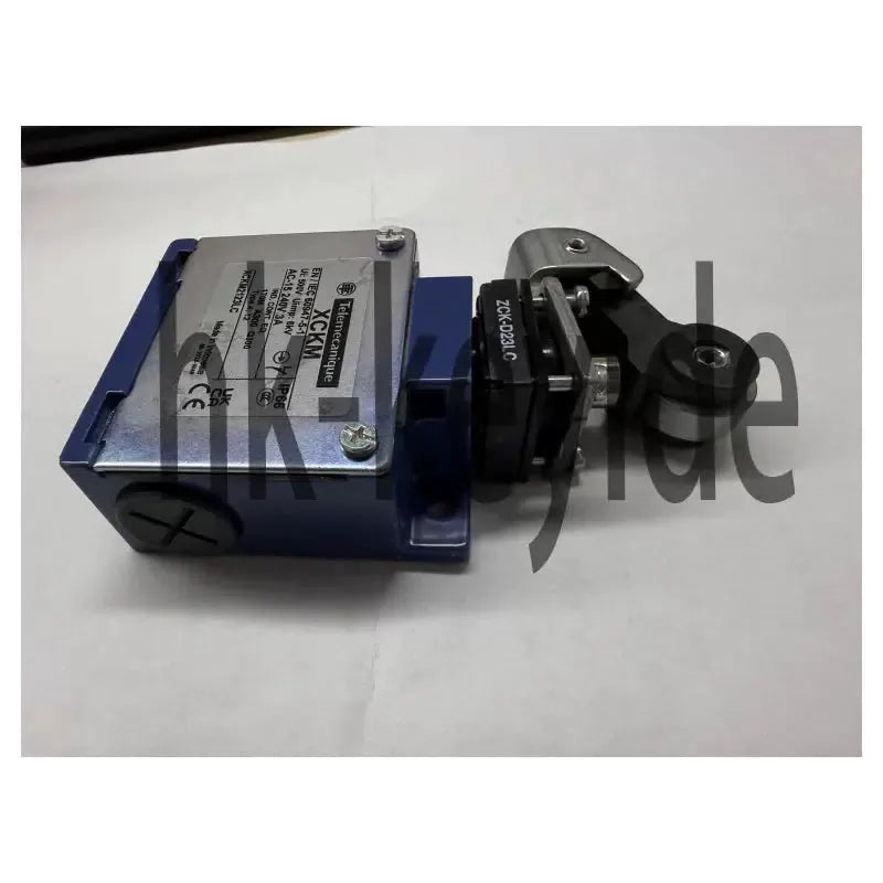 XCK-M2123LC SCHNEIDER Limit Switch [2]