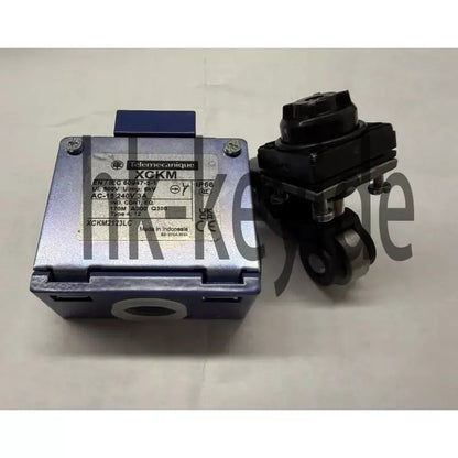 XCK-M2123LC SCHNEIDER Limit Switch [3]