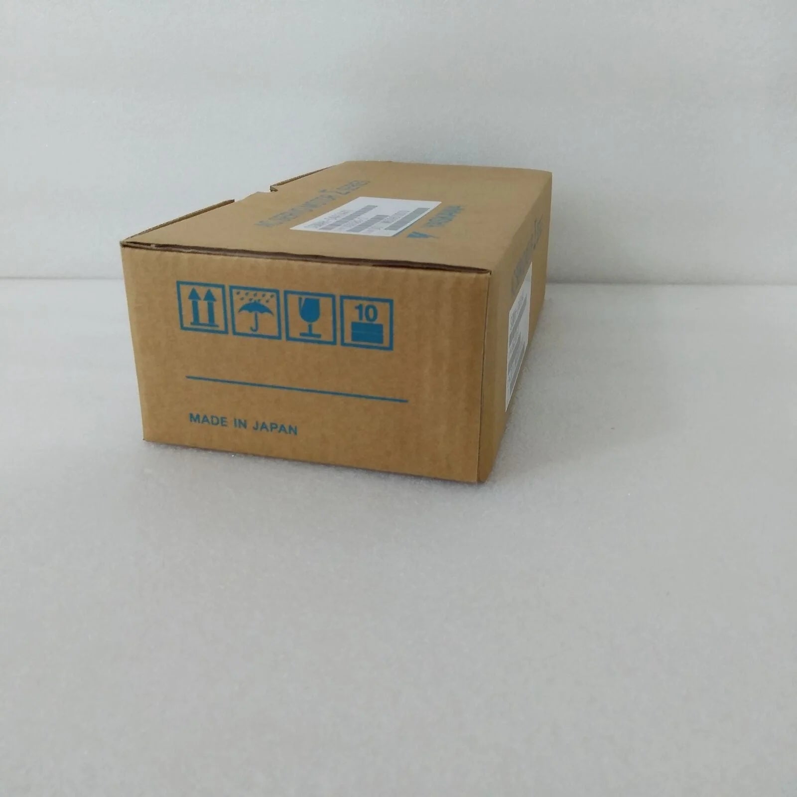 YASKAWA SERVO motor SGMAH-04A1A41 - New Sent within 24 hours - YASKAWA [6]