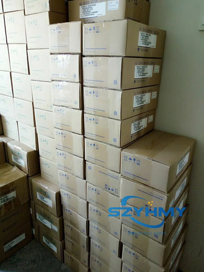 YASKAWA SGMAV-10A3A6C Servo Motor New In Box - YASKAWA [2]