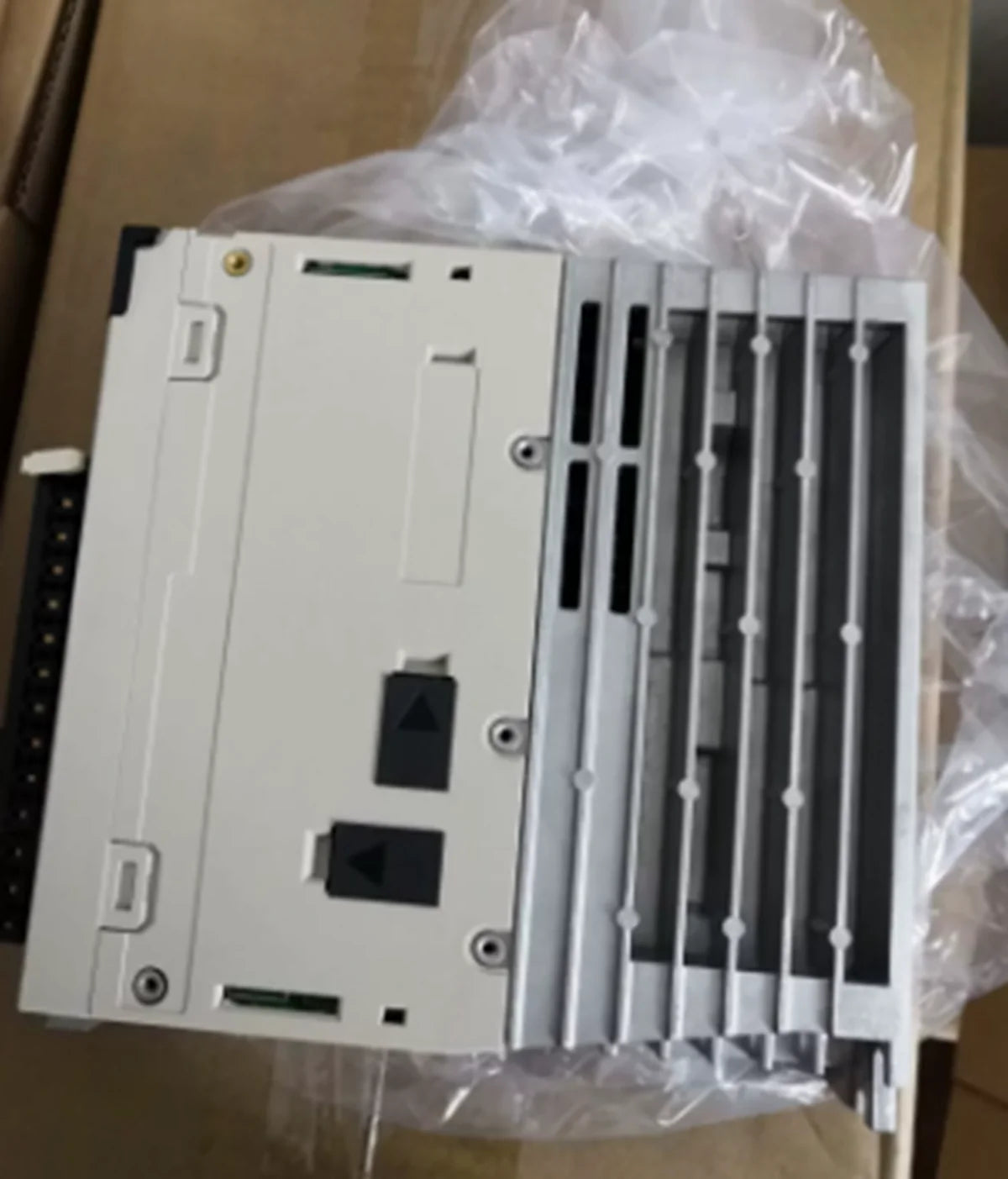 YASKAWA YSGD7S-2R8A10A002 Servo Motor Drive - YASKAWA [2]
