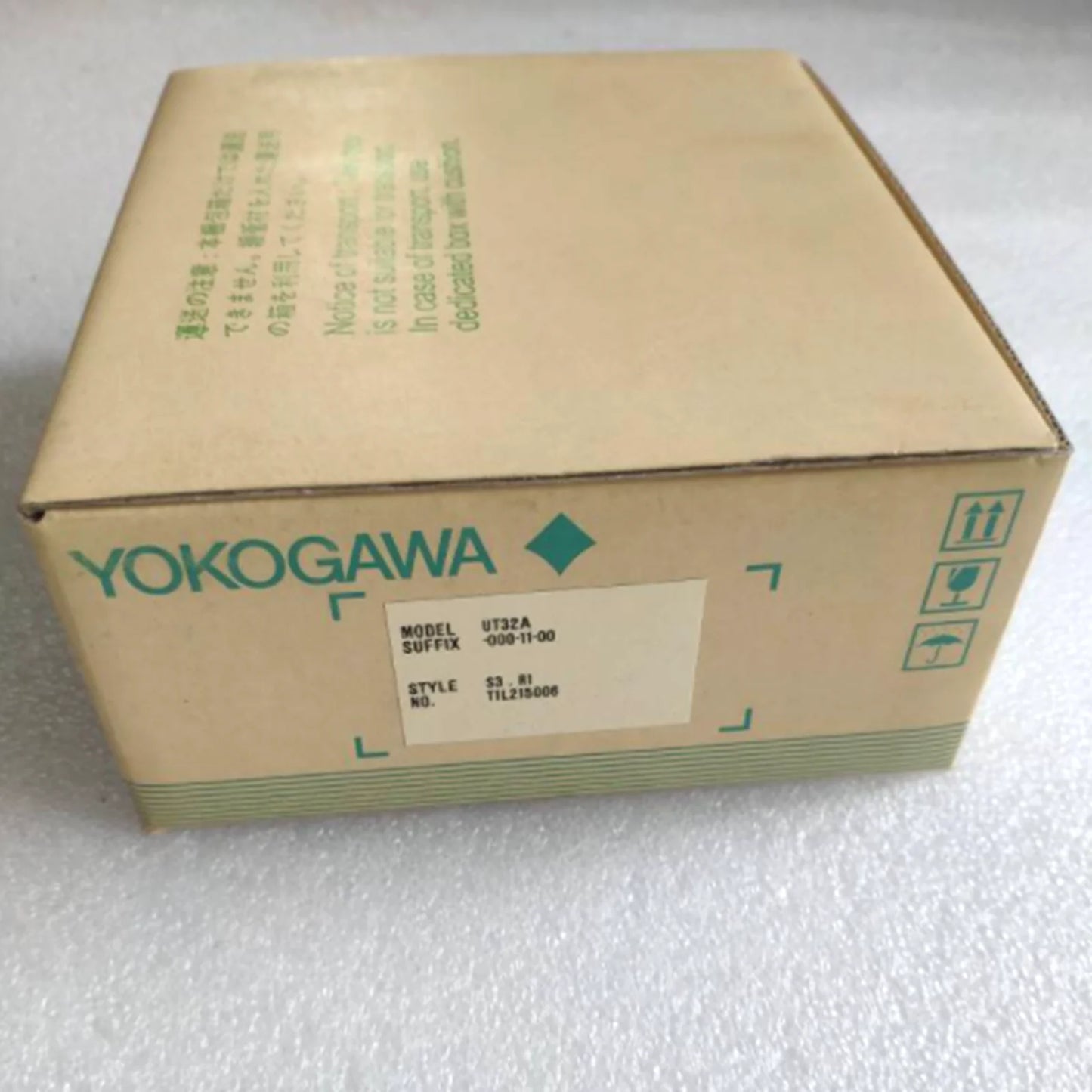 YOKOGAWA UT32A Temperature Controller - YOKOGAWA [2]