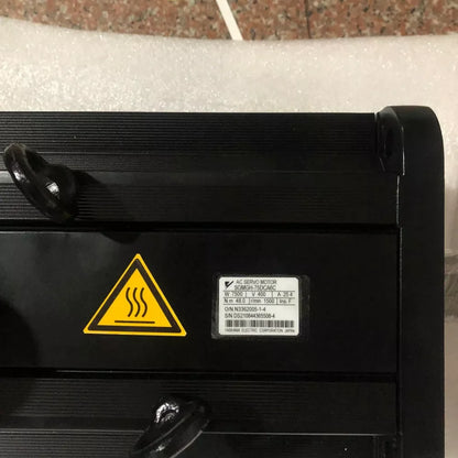 Yaskawa SGMGH-75DCA6C Servo Motor in Box – Industrial Motor - YASKAWA [3]