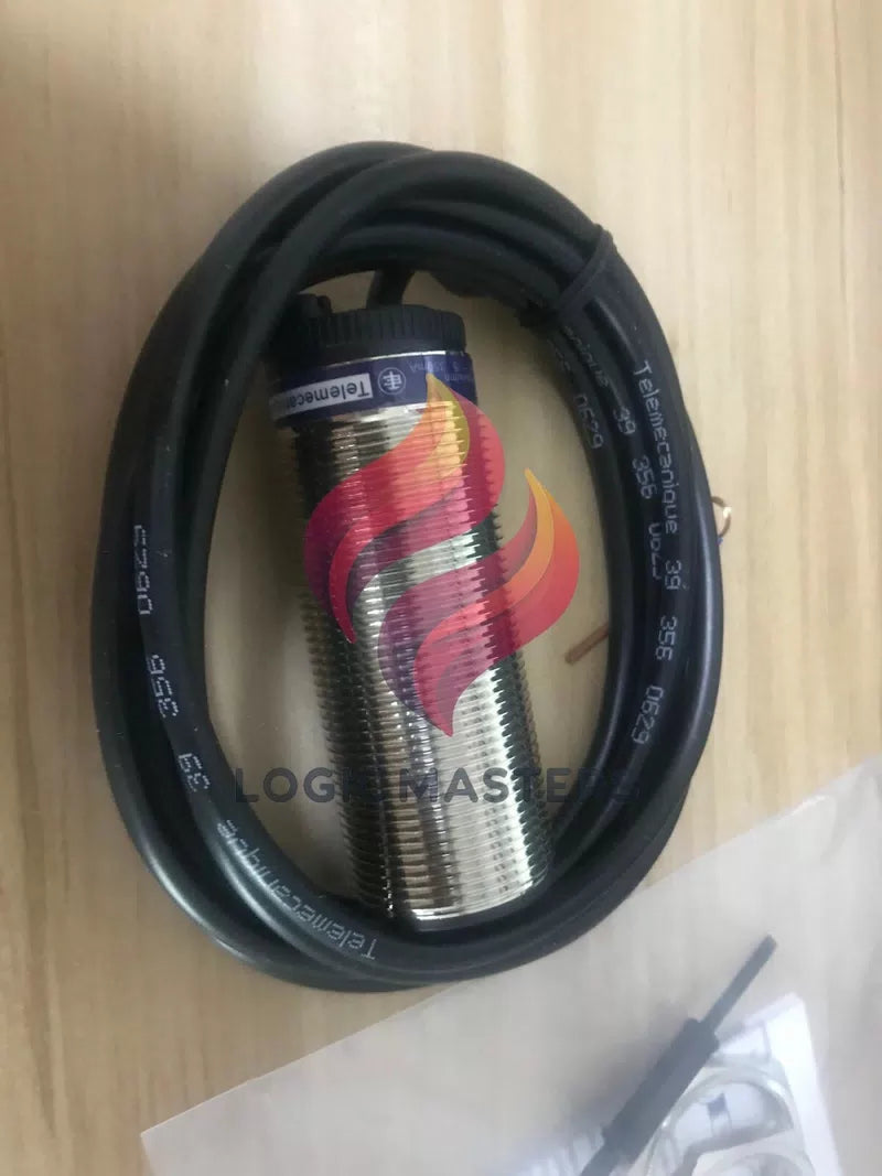for SND XSAV02801 Proximity Switch [4]