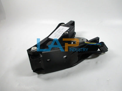 new 1PCS Forklift pedal electronic accelerator 0-5V JCTH-3601 4 holes 4wires - OMRON [1]