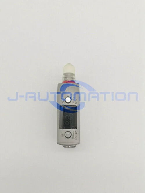 new 1PCS KEYENCE LR-ZB100CP Laser Sensor - KEYENCE [2]