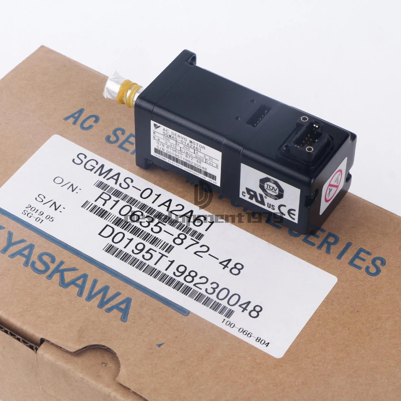 new 1PCS Yaskawa servo Motor SGMAS-01A2A61 - YASKAWA [2]