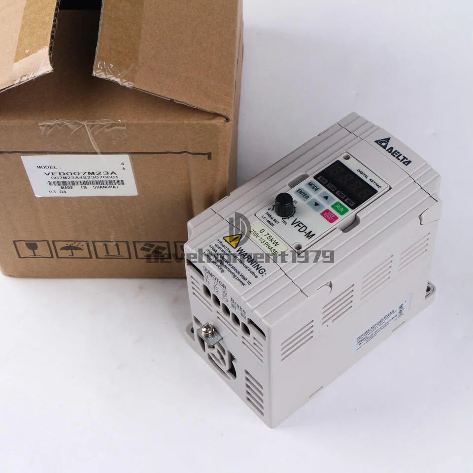 new 1PC Delta converter VFD007M23A 0.75KW VFD-007M23A - DELTA [6]