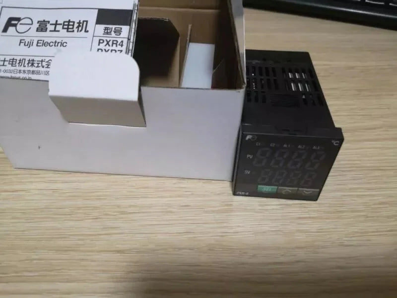 new 1PC Fuji PXR4TCY1-8W000-C Temperature Controller PXR4TCY18W000C In Box - FUJI [2]