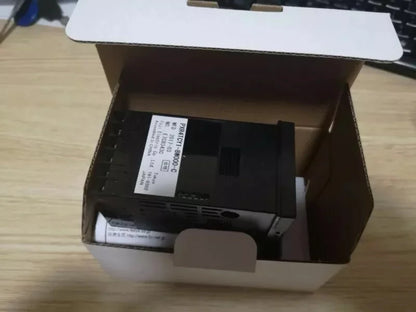 new 1PC Fuji PXR4TCY1-8W000-C Temperature Controller PXR4TCY18W000C In Box - FUJI [3]