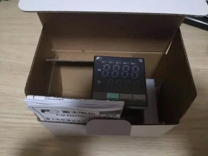 new 1PC Fuji PXR4TCY1-8W000-C Temperature Controller PXR4TCY18W000C In Box - FUJI [6]