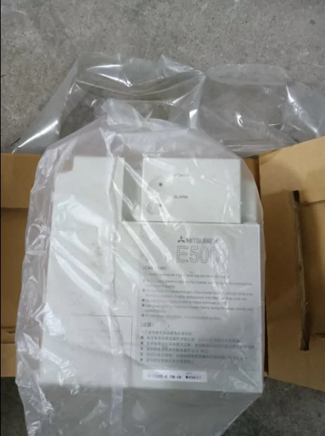 new 1PC Mitsubishi FR-E520S-2.2K-EC Inverter FRE520S2.2KEC - MITSUBISHI [2]