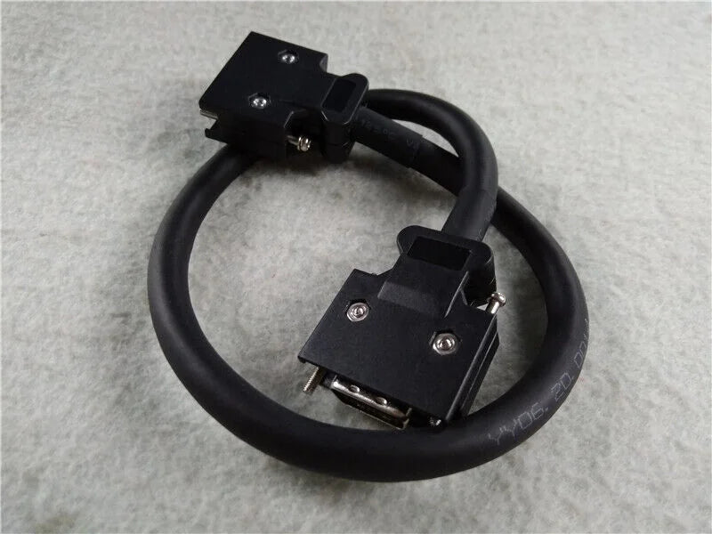 new 1PC Mitsubishi MR-J2HBUS05M Cable MRJ2HBUS05M - MITSUBISHI [1]