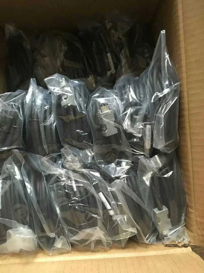 new 1PC Mitsubishi MR-J3ENCBL10M-A1-L Cable MRJ3ENCBL10MA1L - MITSUBISHI [2]