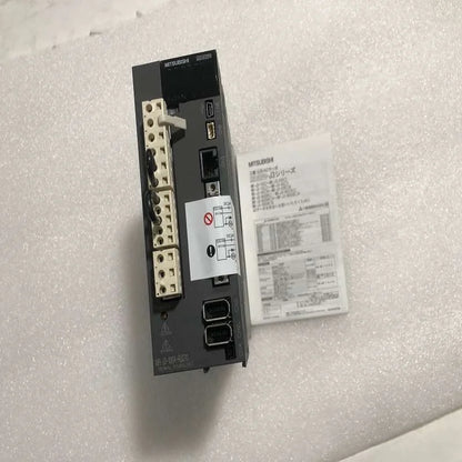 new 1PC Mitsubishi MR-J3-100A-RJ070 Servo Drive In Box ping - MITSUBISHI [3]
