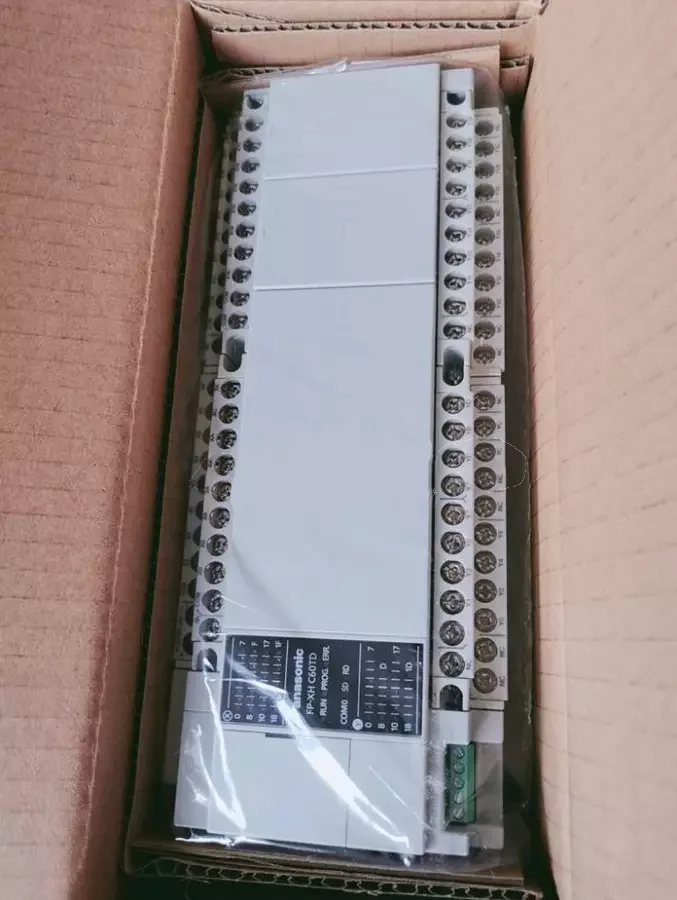 new 1PC Panasonic AFPXHC60TD-F AFPXHC60TDF Programmable Controller - PANASONIC [4]