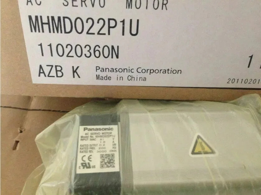 new 1PC Panasonic MHMD022P1U AC Servo Motor In Box ping - PANASONIC [2]