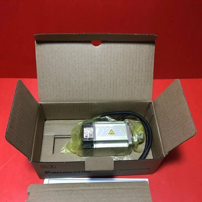 new 1PC Panasonic MSMD042P1U AC Servo Motor In Box ping - PANASONIC [1]