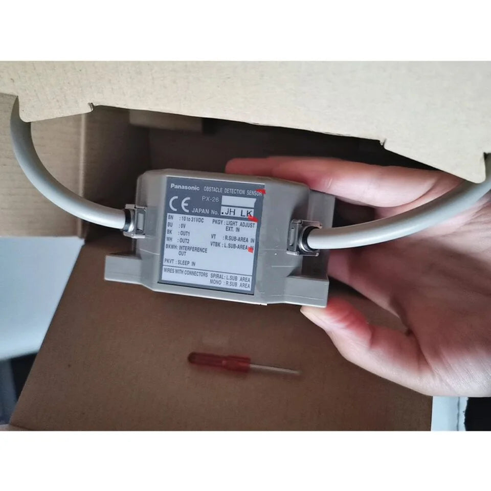 new 1PC Panasonic PX-26 Photoelectric Sensor In Box ping PX26 - PANASONIC [2]