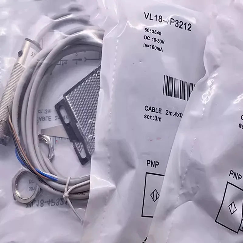 new 1PC Sick VL18-4P3212 Photoelectric Switch VL184P3212 - SICK [2]