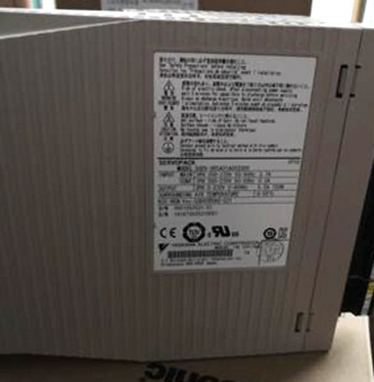 new 1PC YASKAWA SGDV-5R5A01A002000 Servo Drive - YASKAWA [2]