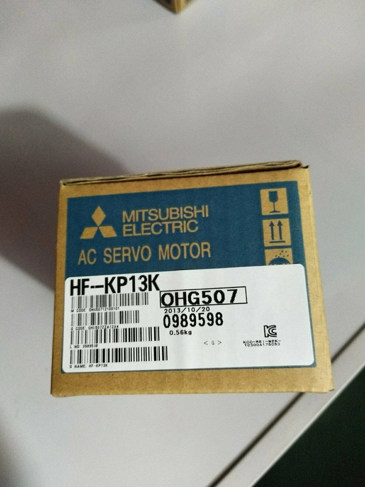 new 1PC  Mitsubishi in box AC servo motor HF-KP13K HFKP13K 1year Mitsubishi [4]