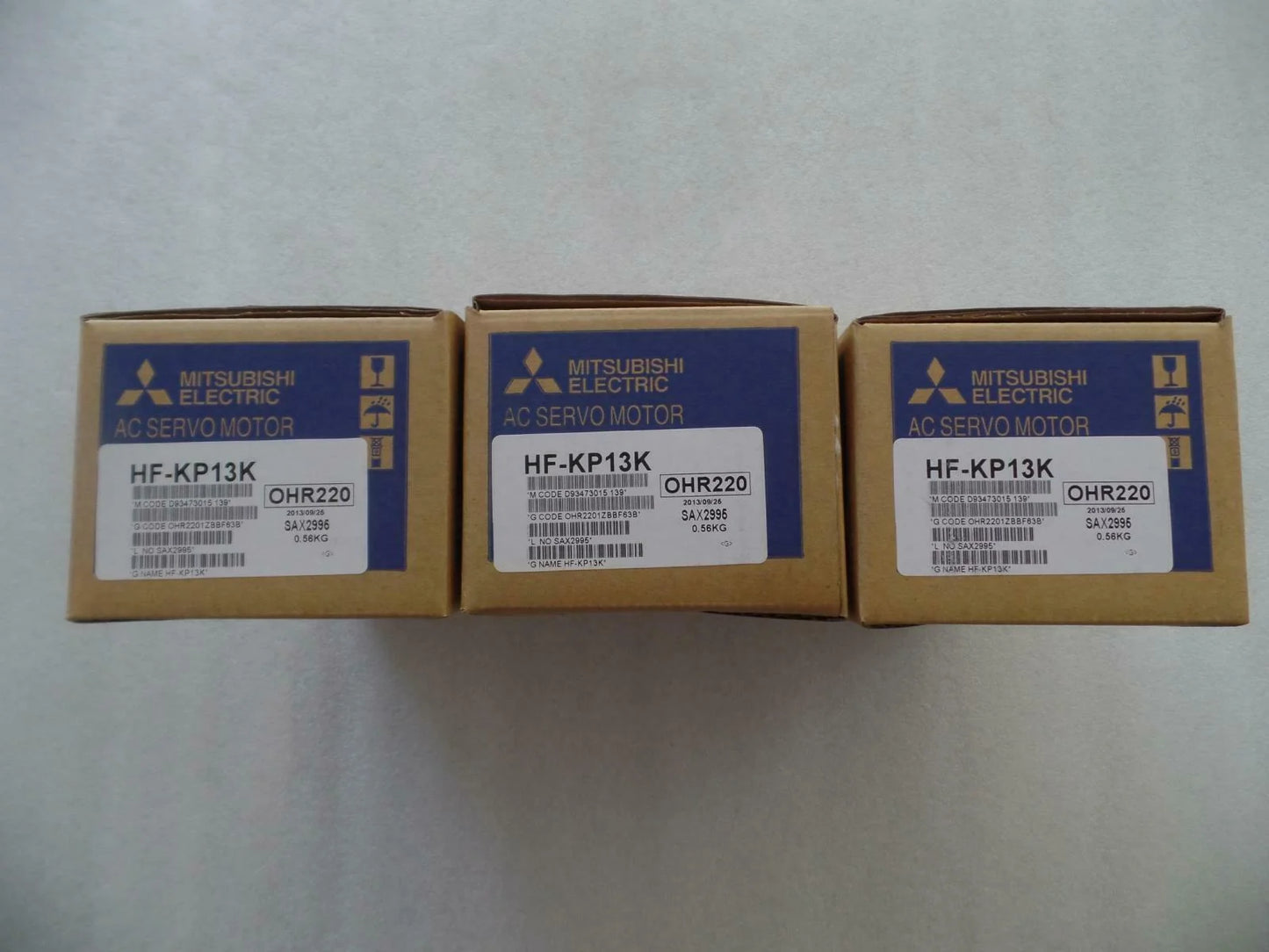 new 1PC  Mitsubishi in box AC servo motor HF-KP13K HFKP13K 1year Mitsubishi [6]